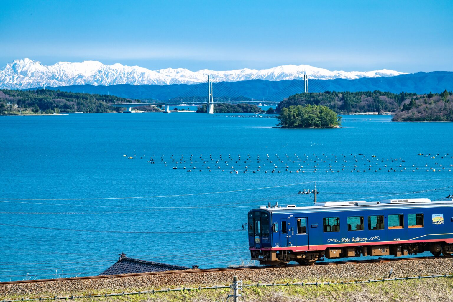 能登・語り部列車と富山チューリップと古都金沢